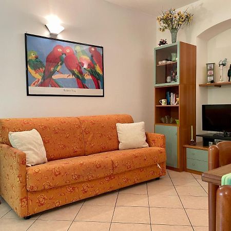 Apartmán 20 Metri Dal Mare Il Fascino Del Centro Storico. Loano Exteriér fotografie
