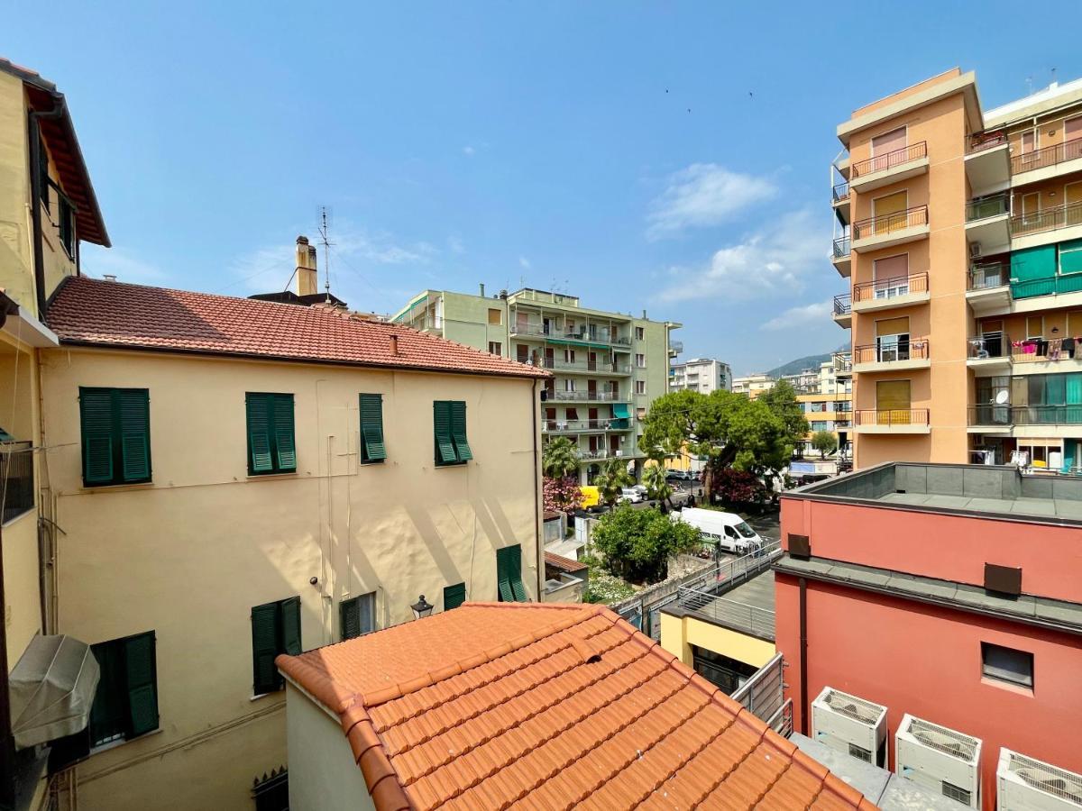 Apartmán 20 Metri Dal Mare Il Fascino Del Centro Storico. Loano Exteriér fotografie